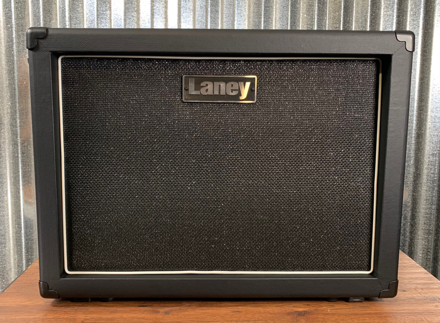 Laney LFR-112 1x12" Flat Response 400 Watt Active Guitar Speaker Cabinet