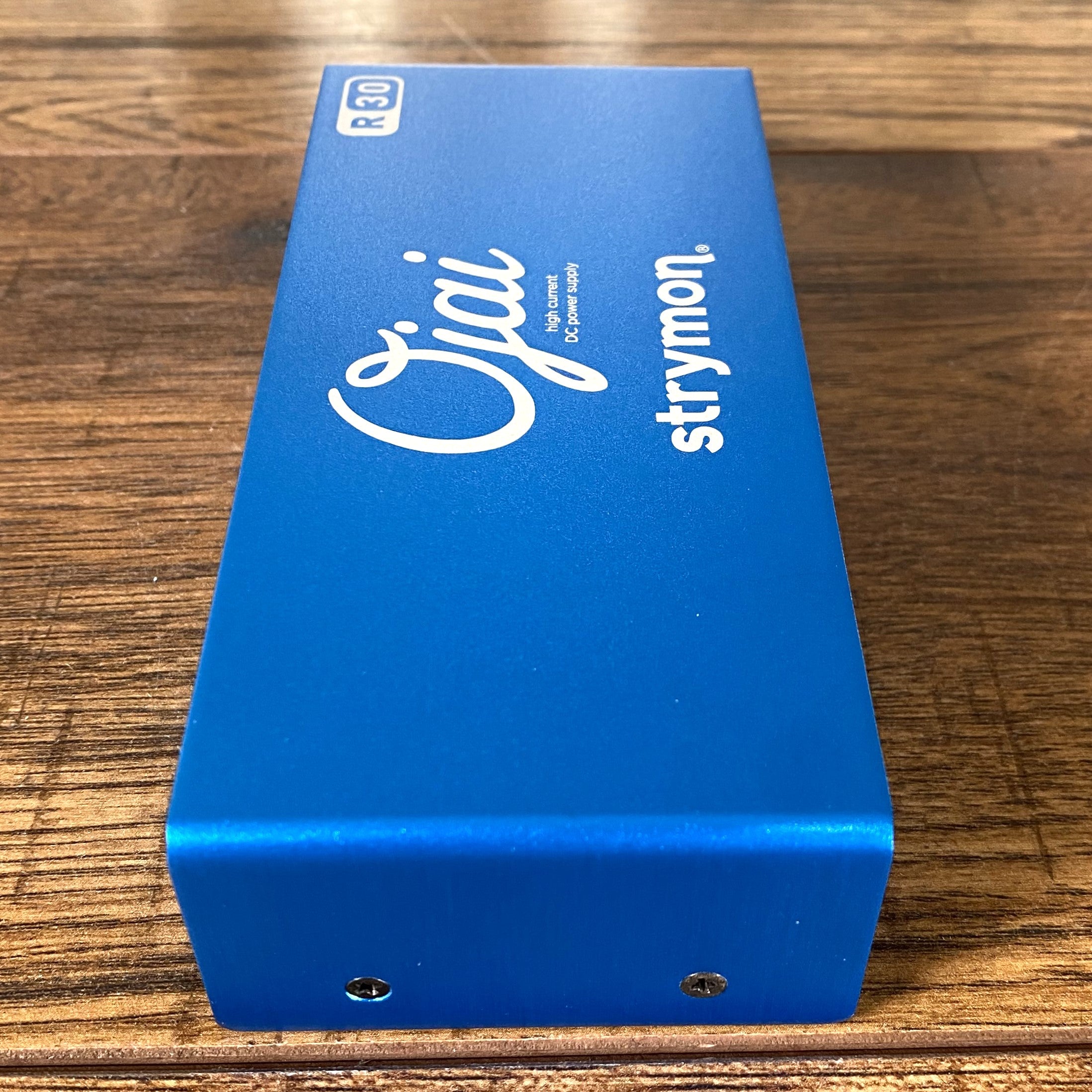 Strymon Ojai R30 Guitar Effect Pedal Power Supply – Specialty Traders