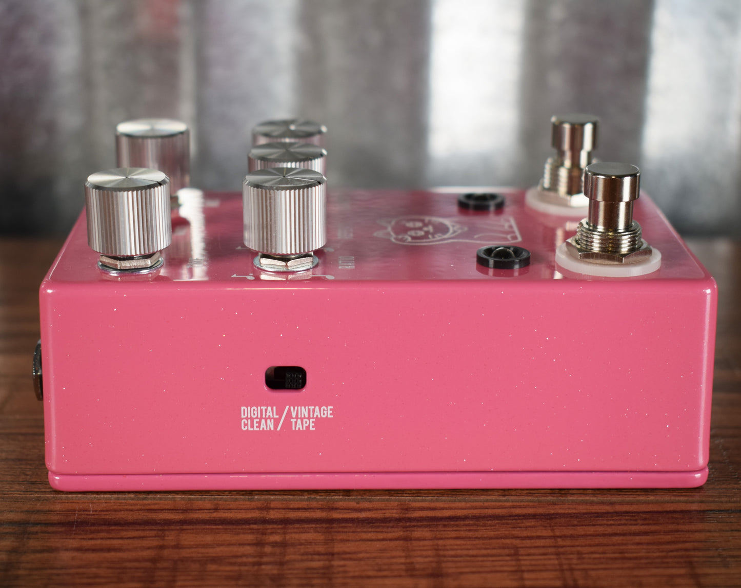JHS Pedals Lucky Cat Delay PINK Guitar Effect Pedal