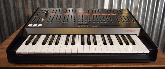 Behringer Odyssey 37 Key Analog Synthesizer Demo