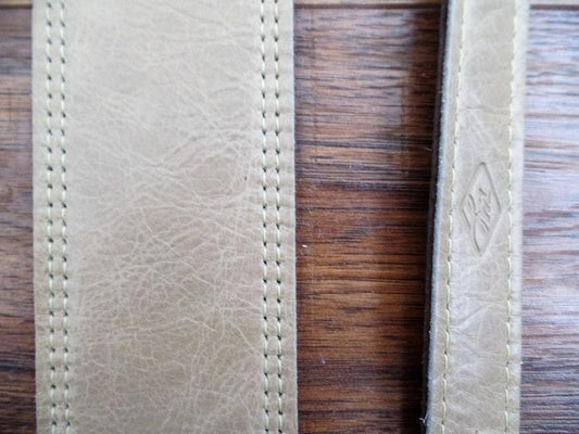 LM Products GP-25 T Element Leathers Sand Premium Leather Guitar Strap