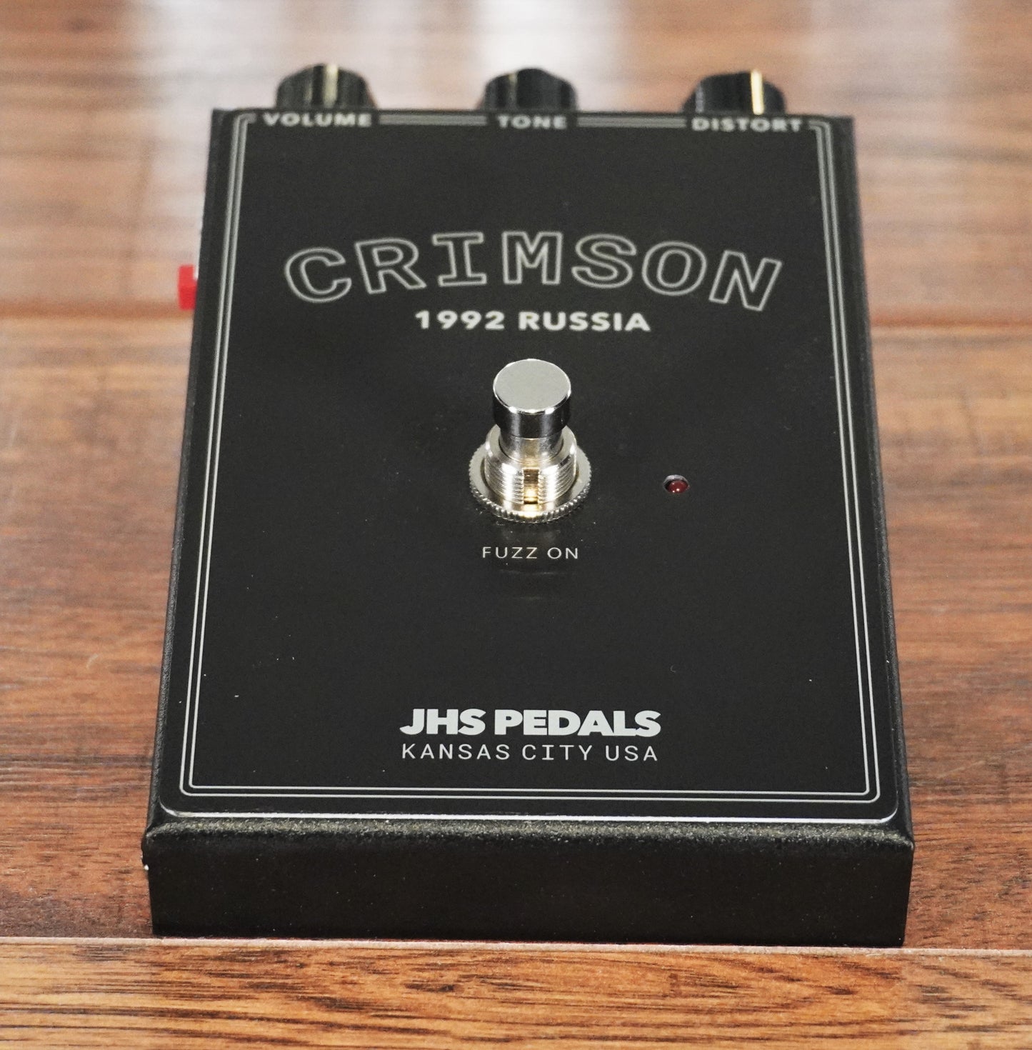 JHS Pedals Crimson Fuzz Guitar Effect Pedal Demo