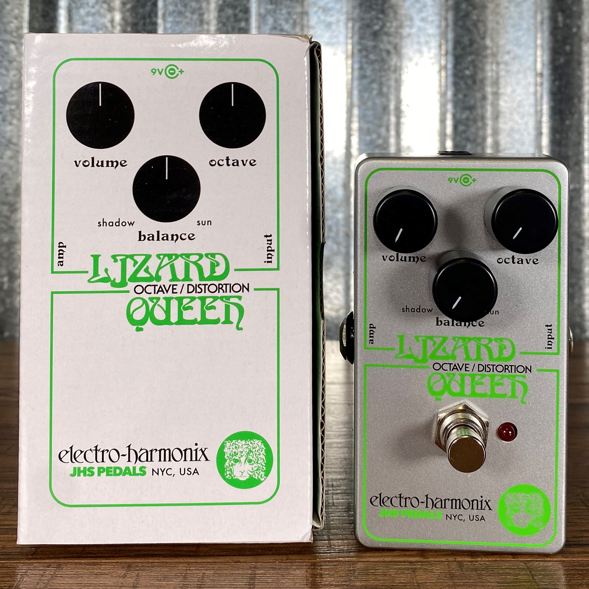 Electro-Harmonix EHX Lizard Queen Octave Fuzz Guitar Effect Pedal