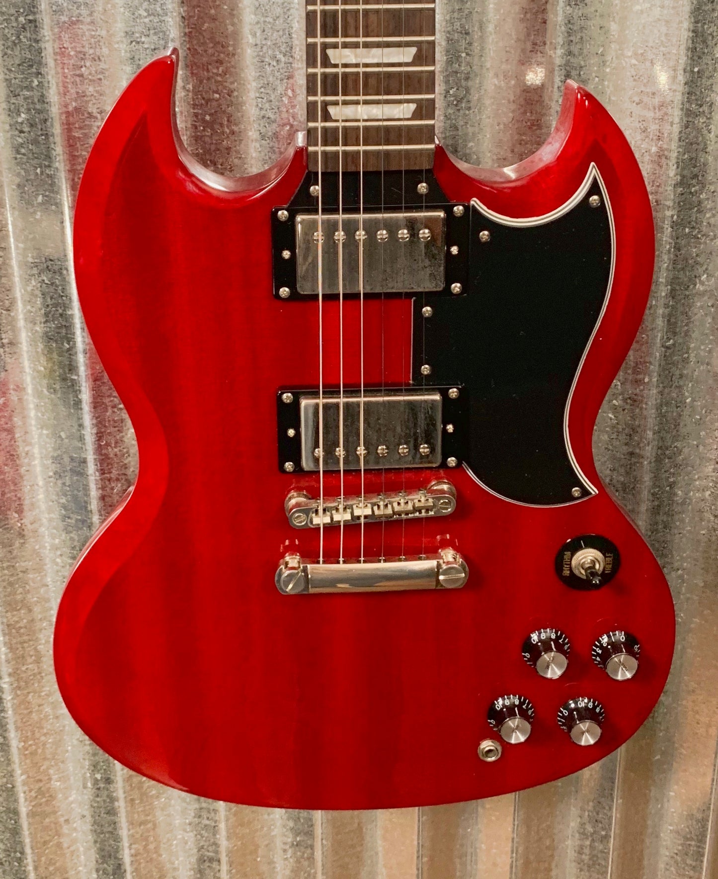 Epiphone G-400 SG Pro Cherry Guitar & Case #1444 Used