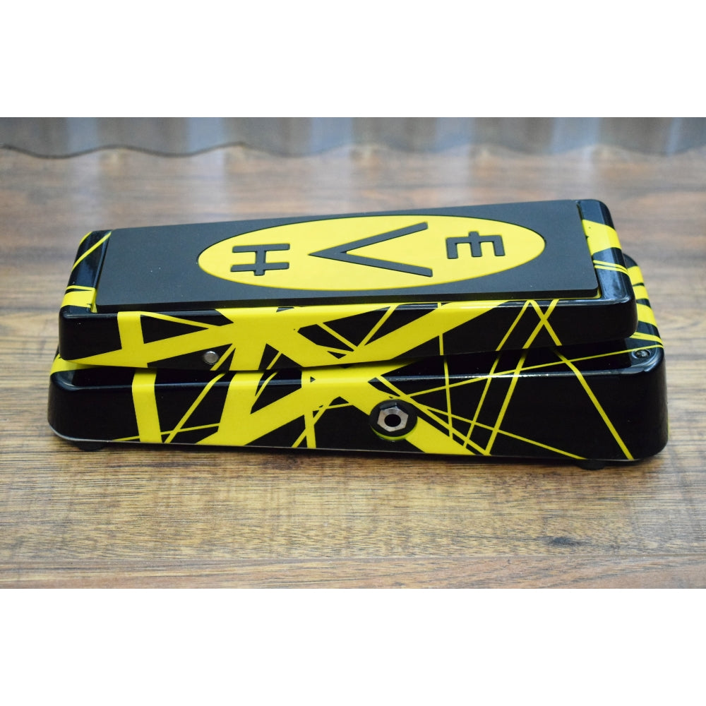 evh wah pedal Dunlop EVH95 Eddie Van Halen Cry Baby Wah Guitar Effect Pedal – Specialty Traders