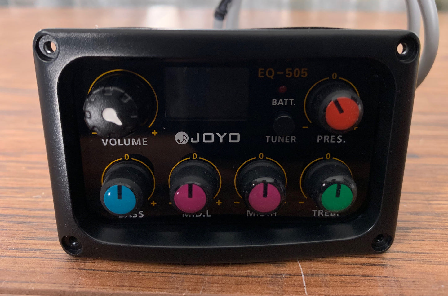 Joyo EQ-505 5 Band EQ Digital Tuner On Board Acoustic Guitar Preamp & Pickup