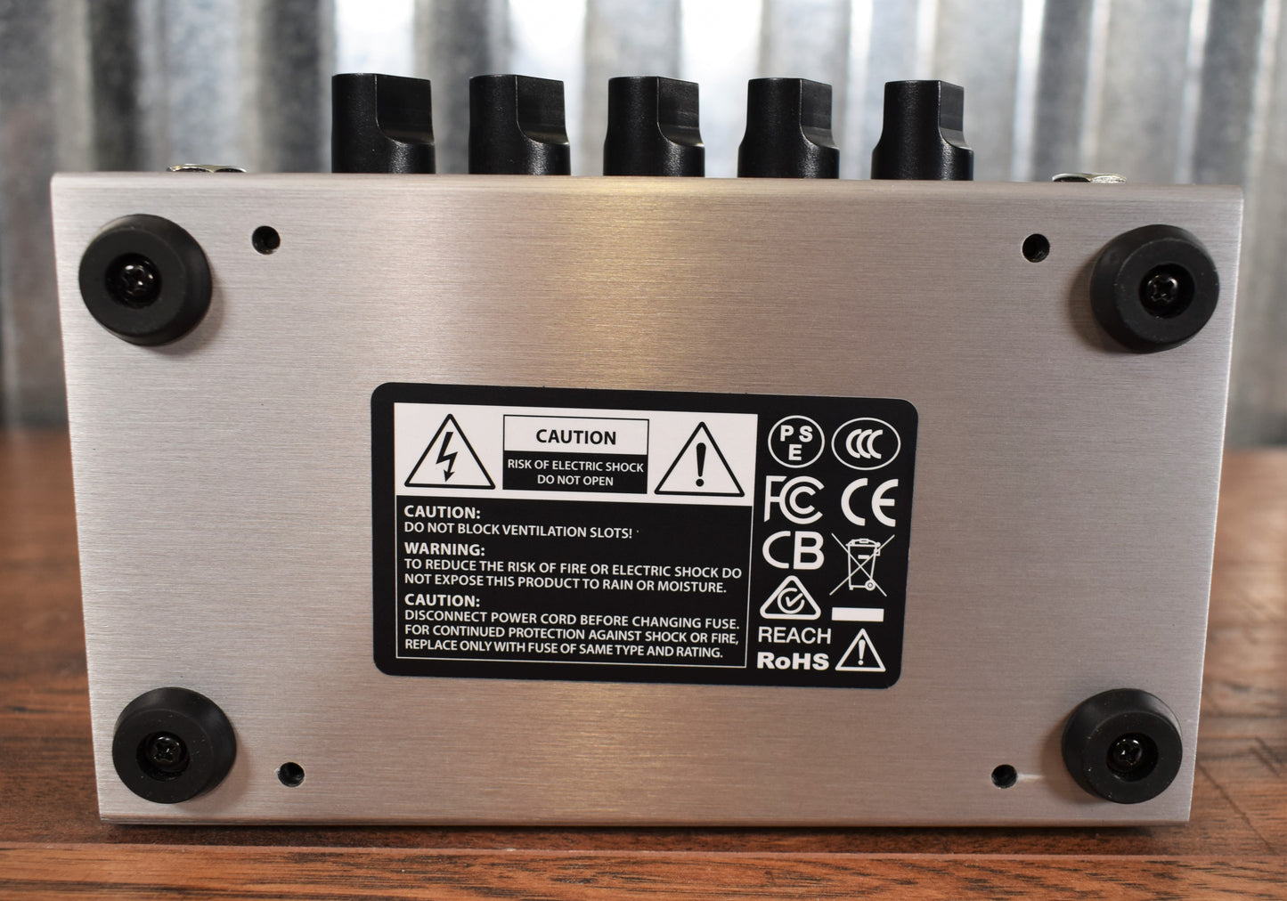 Warwick Gnome 200 Watt Pocket Bass Amplifier Head