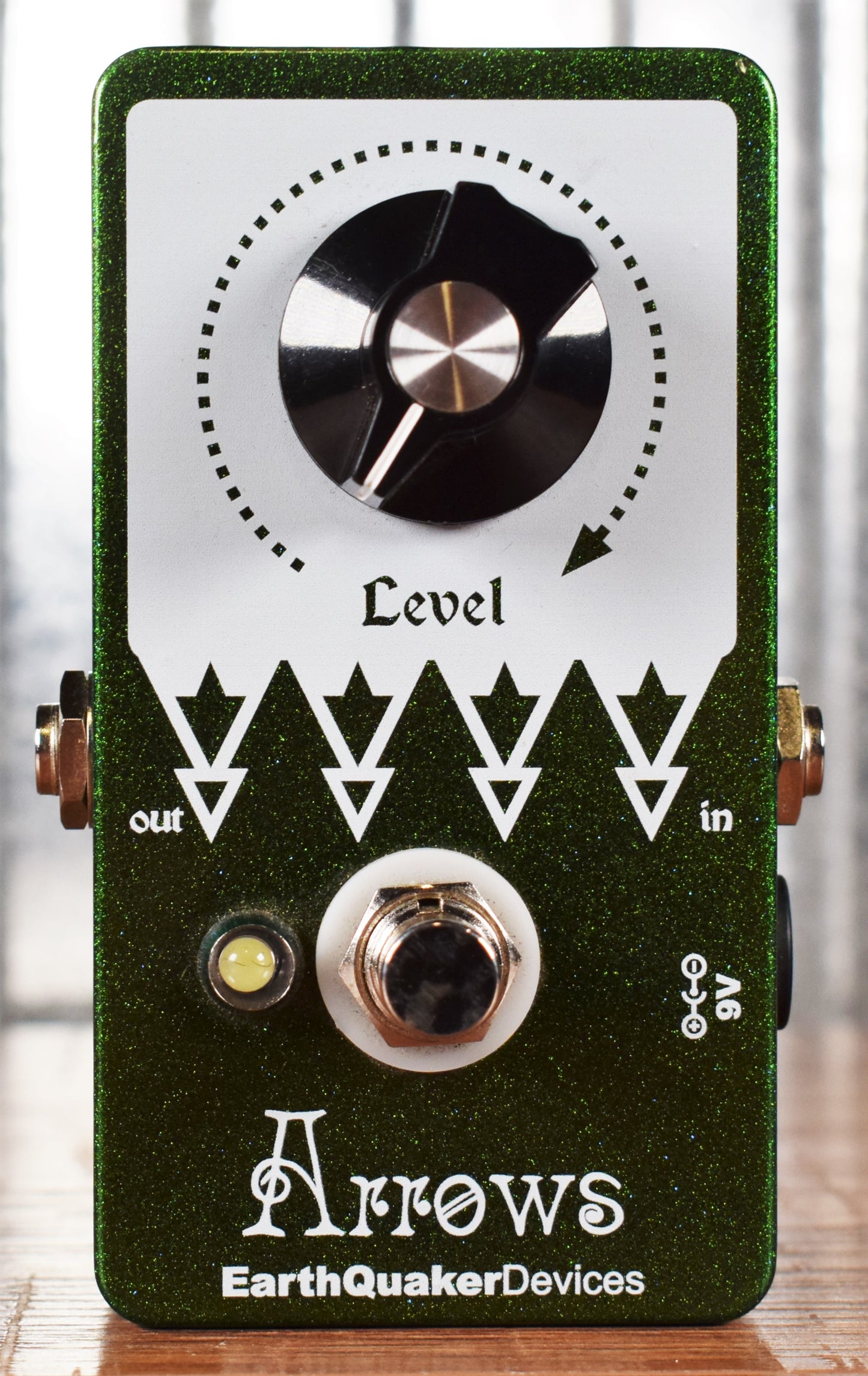Earthquaker Devices EQD Arrows Preamp Booster V1 Guitar Effect Pedal Used