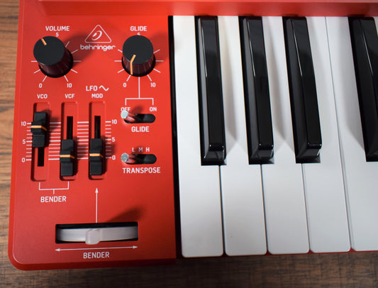Behringer MS-1-RD 32 Key Analog Synthesizer Red