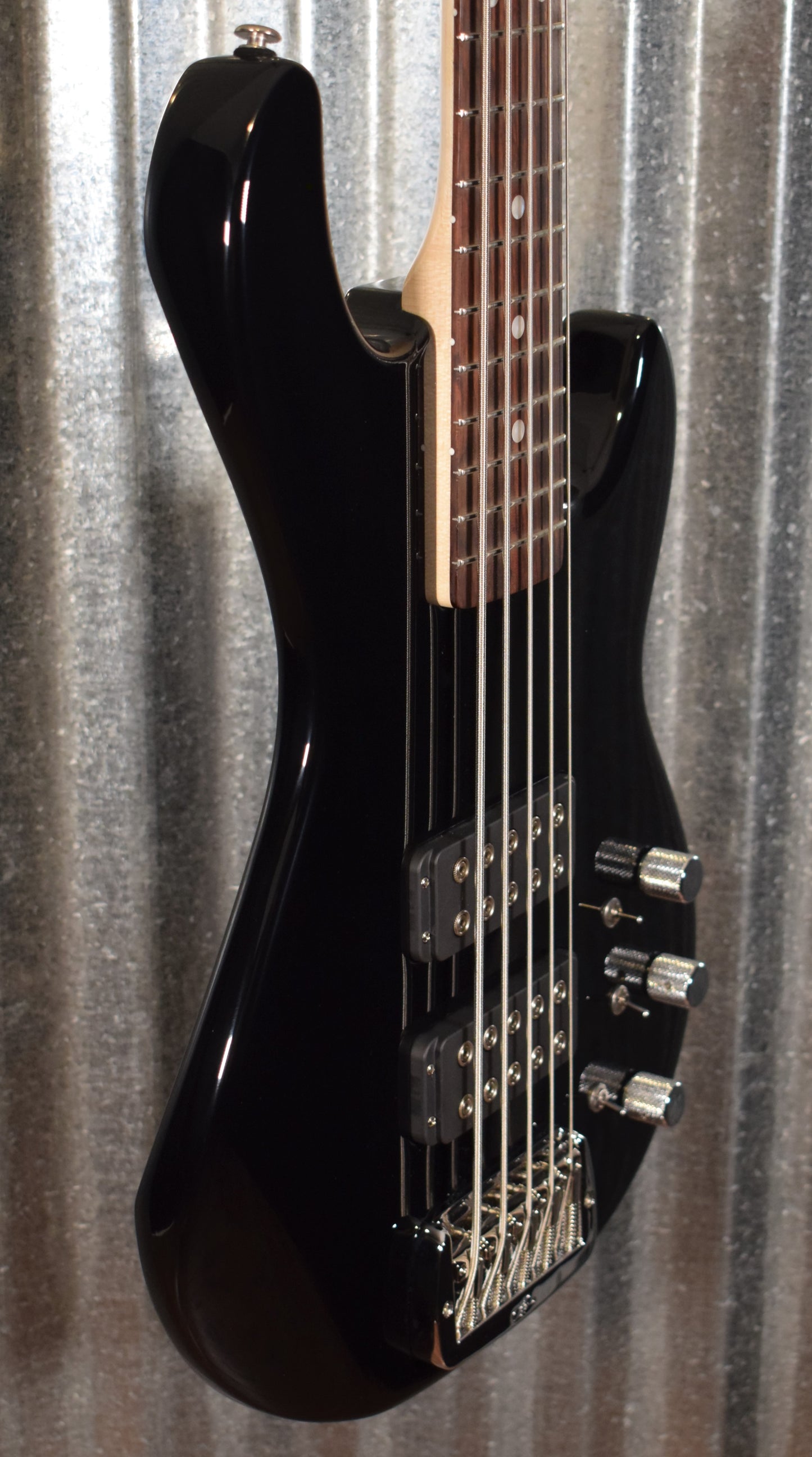 G&L USA L-2500 Jet Black 5 String Bass Rosewood Satin Neck & Case #6212