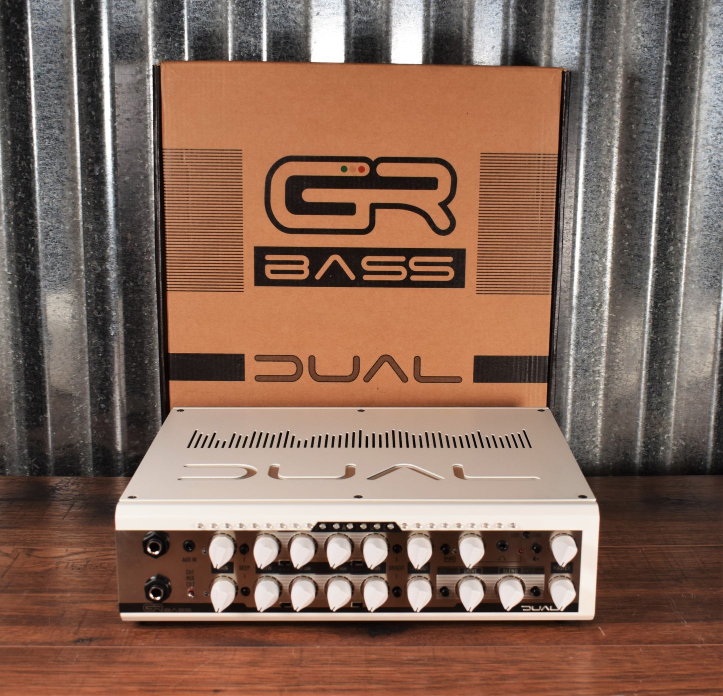 GR Bass Dual 800 Compact Two Channel 800 Watt Bass Amplifier Head with Tuner & Overdrive White