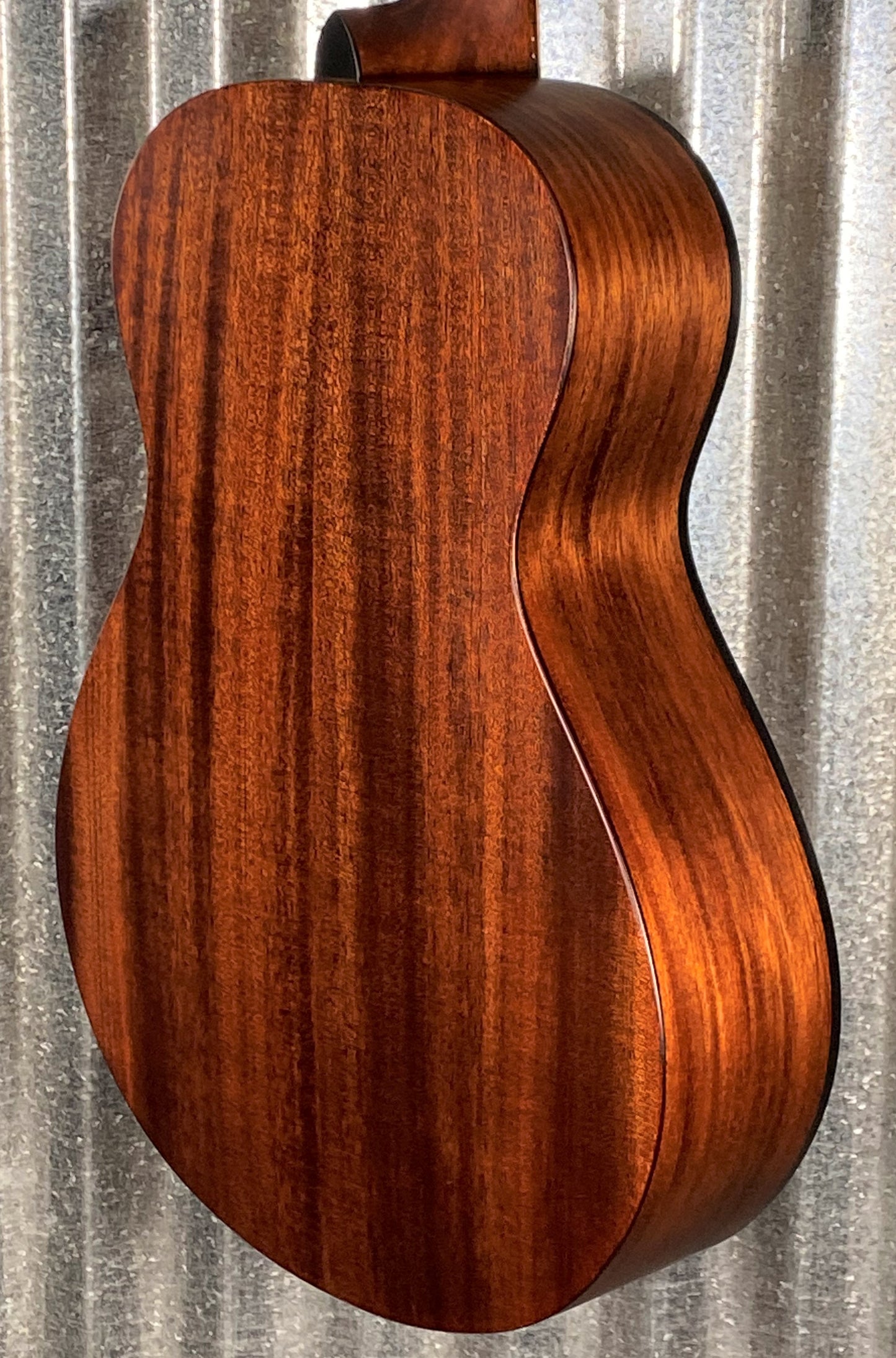 Breedlove Discovery S Concertina Cedar Acoustic Guitar #8286