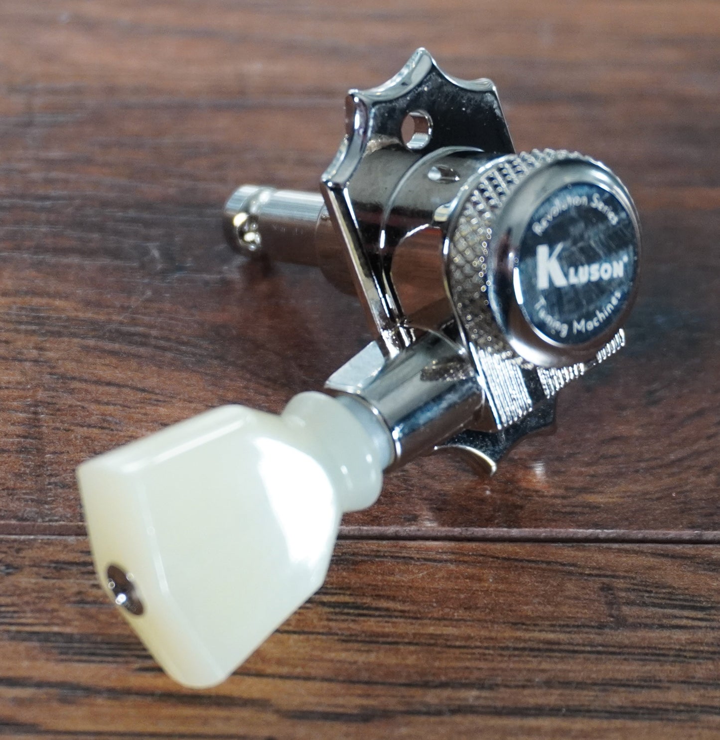 Kluson Revolution KRGL-3-NP 3 Per Side Locking G-Mount Tuning Machine Set Nickel Plastic Keystone Used