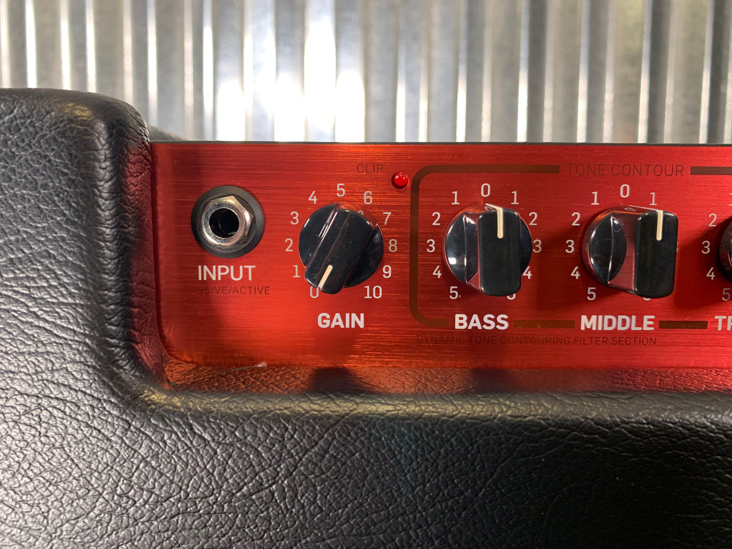 TC Electronic BG250-112 12" 250 Watt Tone Print Bass Combo Amplifier