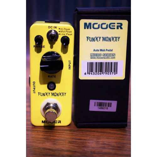 Mooer Audio Funky Monkey Auto Wah Guitar Effect Pedal Demo