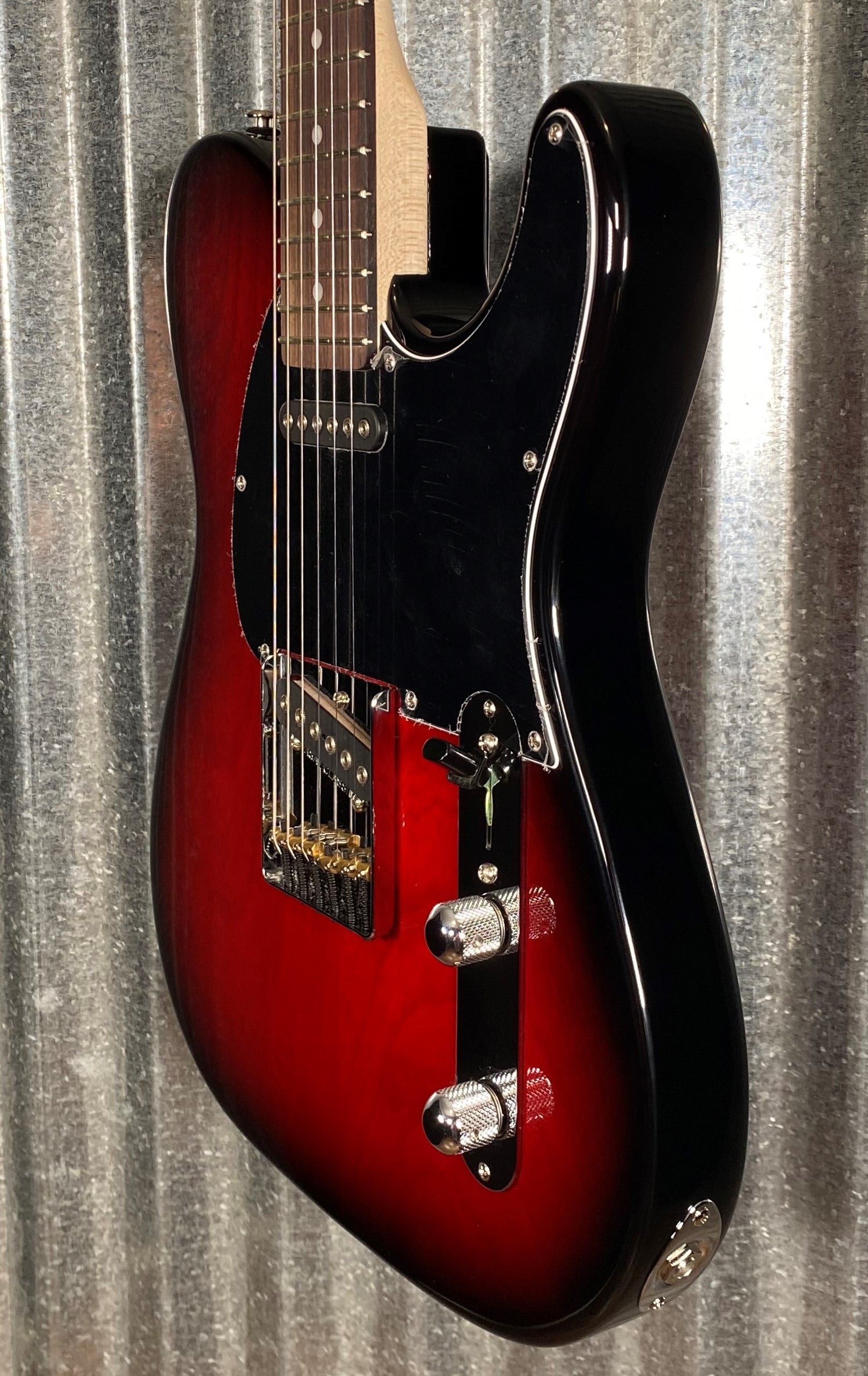 G&L USA ASAT Classic Royal Purple Metallic Guitar & Case
