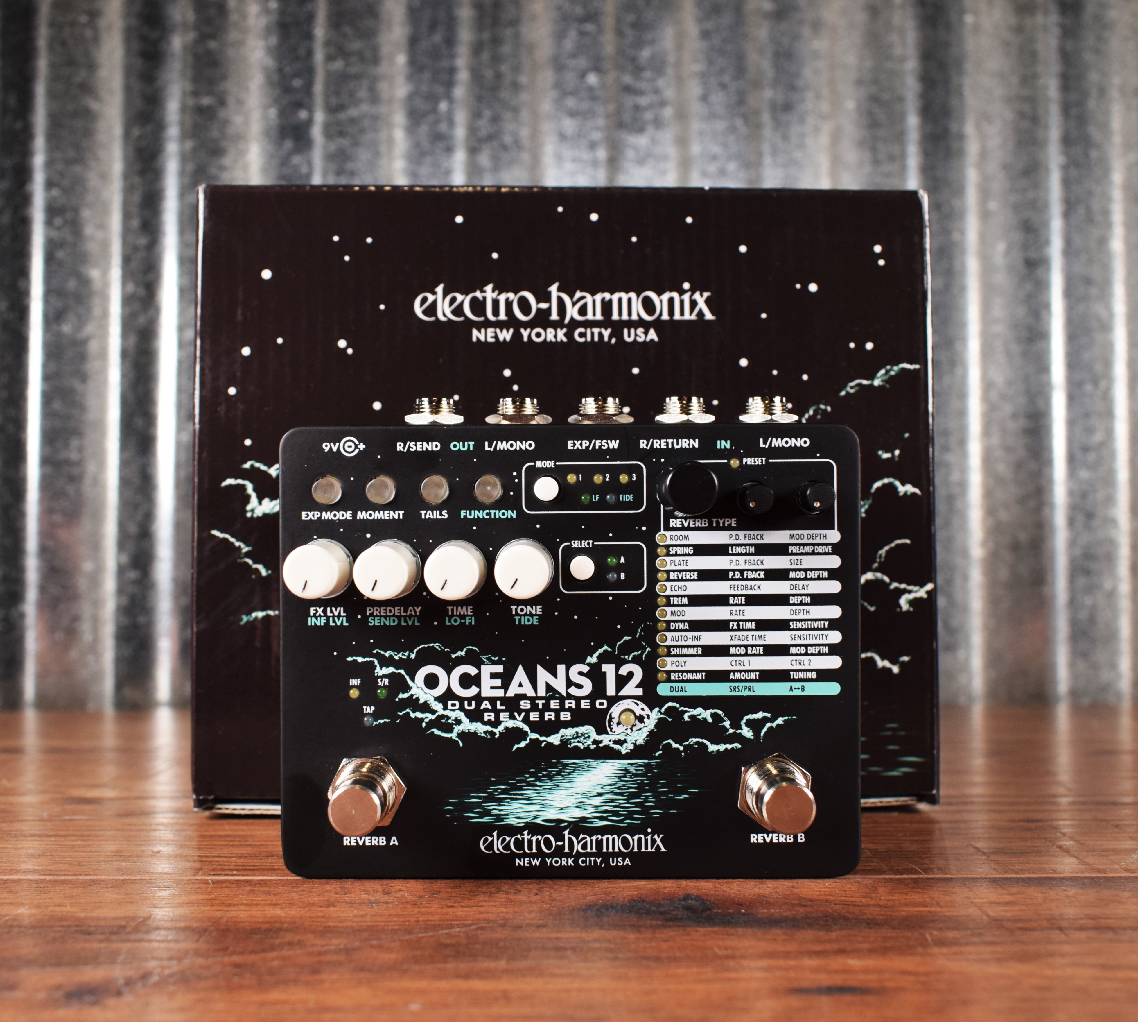 Electro-Harmonix EHX Oceans 12 Dual Stereo Reverb Guitar Effect