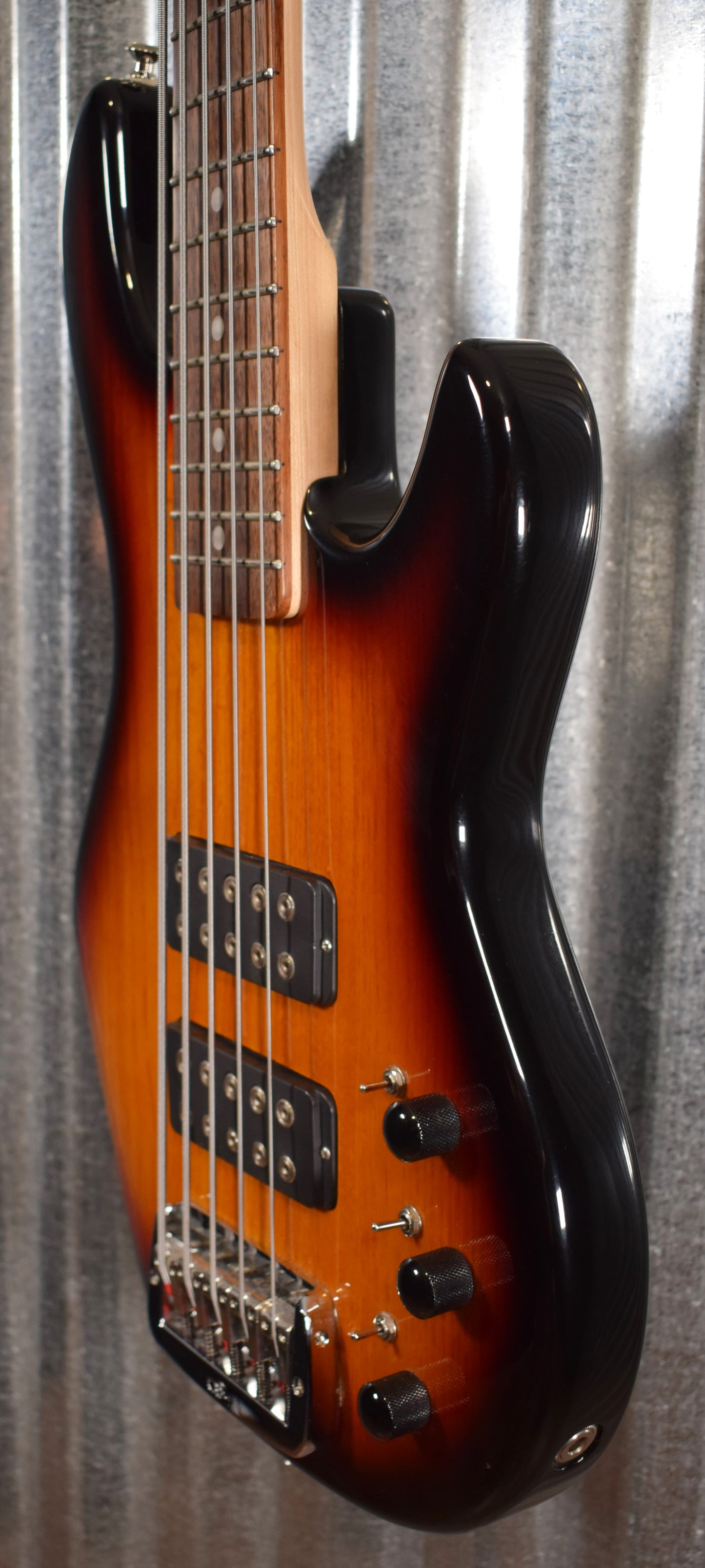 G&L Tribute L-2500 Electric Bass Guitar in Tobacco Burst & Case Used