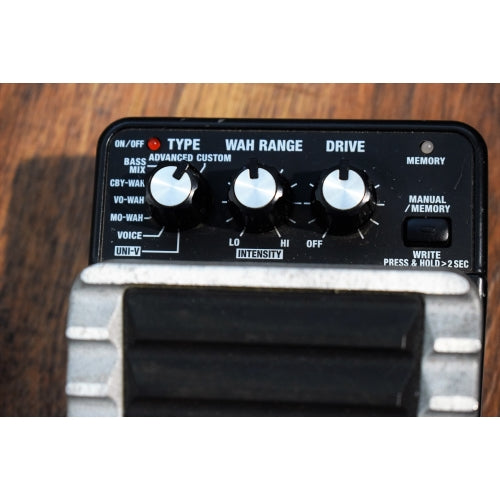 Boss PW-10 V-Wah with Overdrive COSM Modeling Guitar Effect Pedal Used