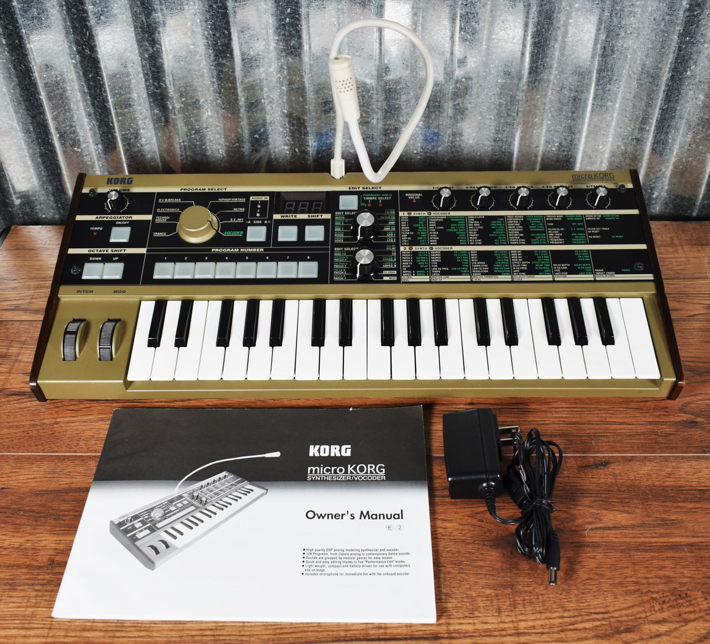 Korg MicroKorg Analog Synthesizer & Vocoder Used