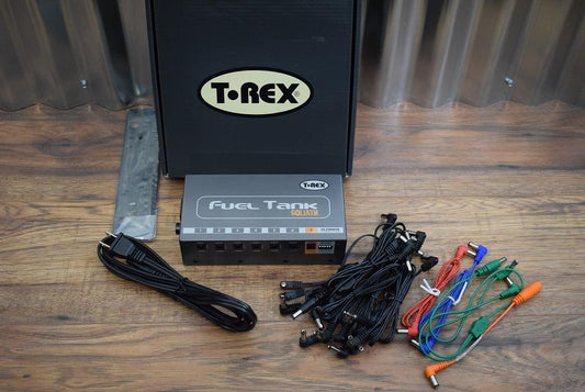 T-Rex Engineering Fuel Tank Goliath 5x9V/12 Pedal Board Power Supply Demo #467