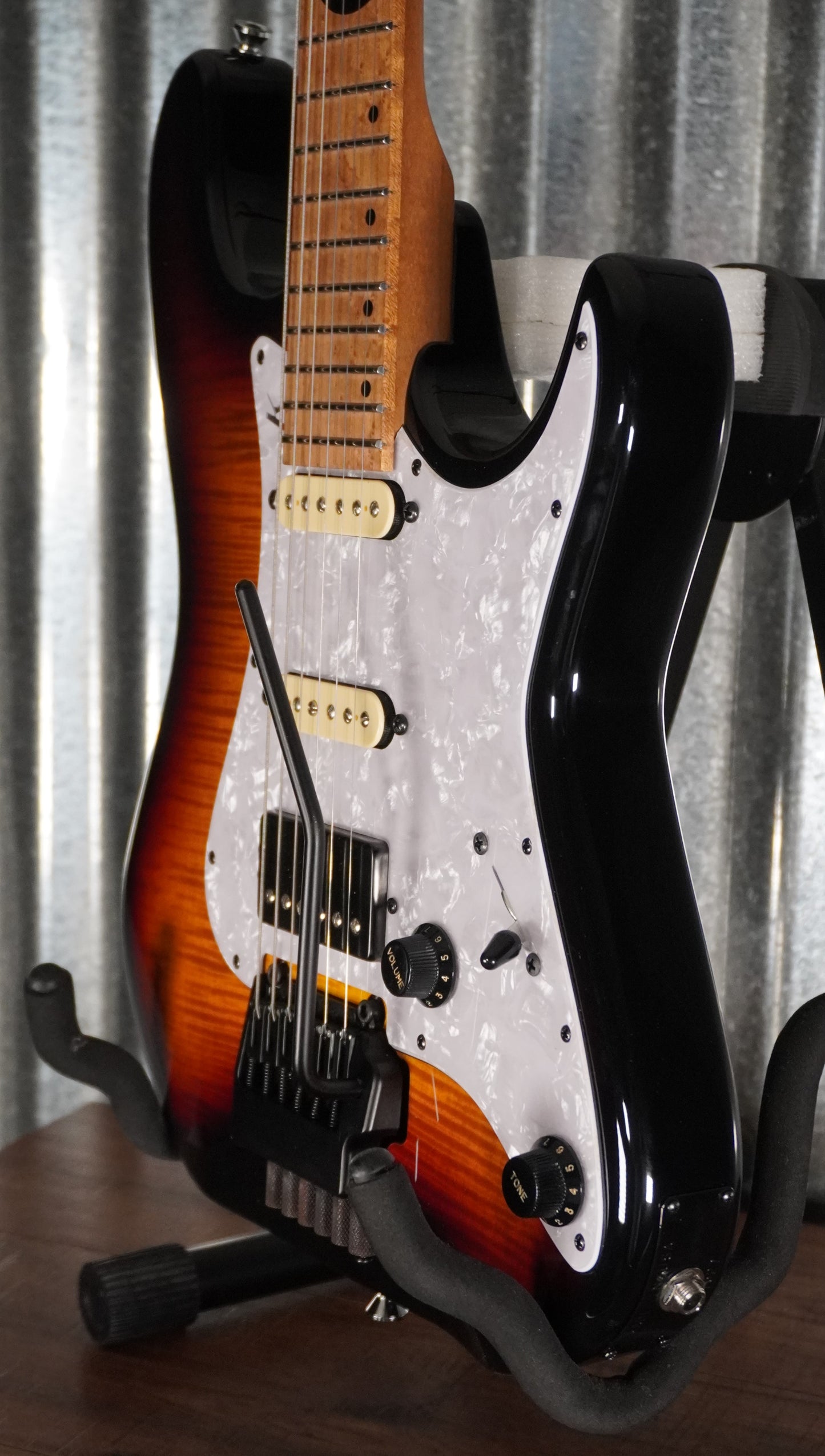 Kiesel Guitars Delos HD6X Headless Classic Sunburst Guitar & Bag #7527 Used
