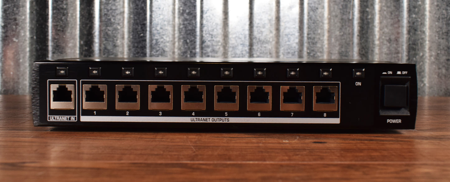 Behringer P16-D 16 Channel Utranet Distributor Hub