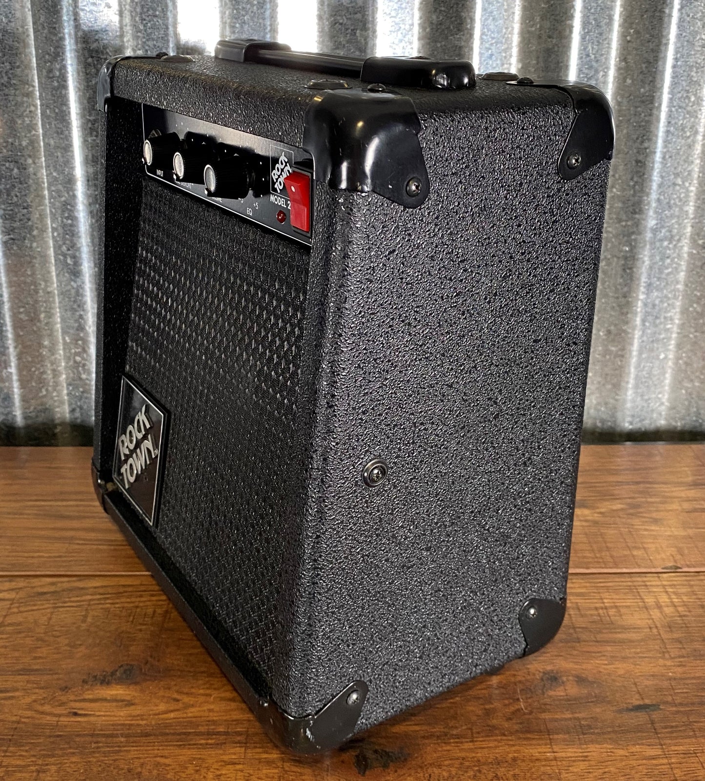 Rock Town Model 20 1x6" 30 Watt Guitar Combo Amplifier Used