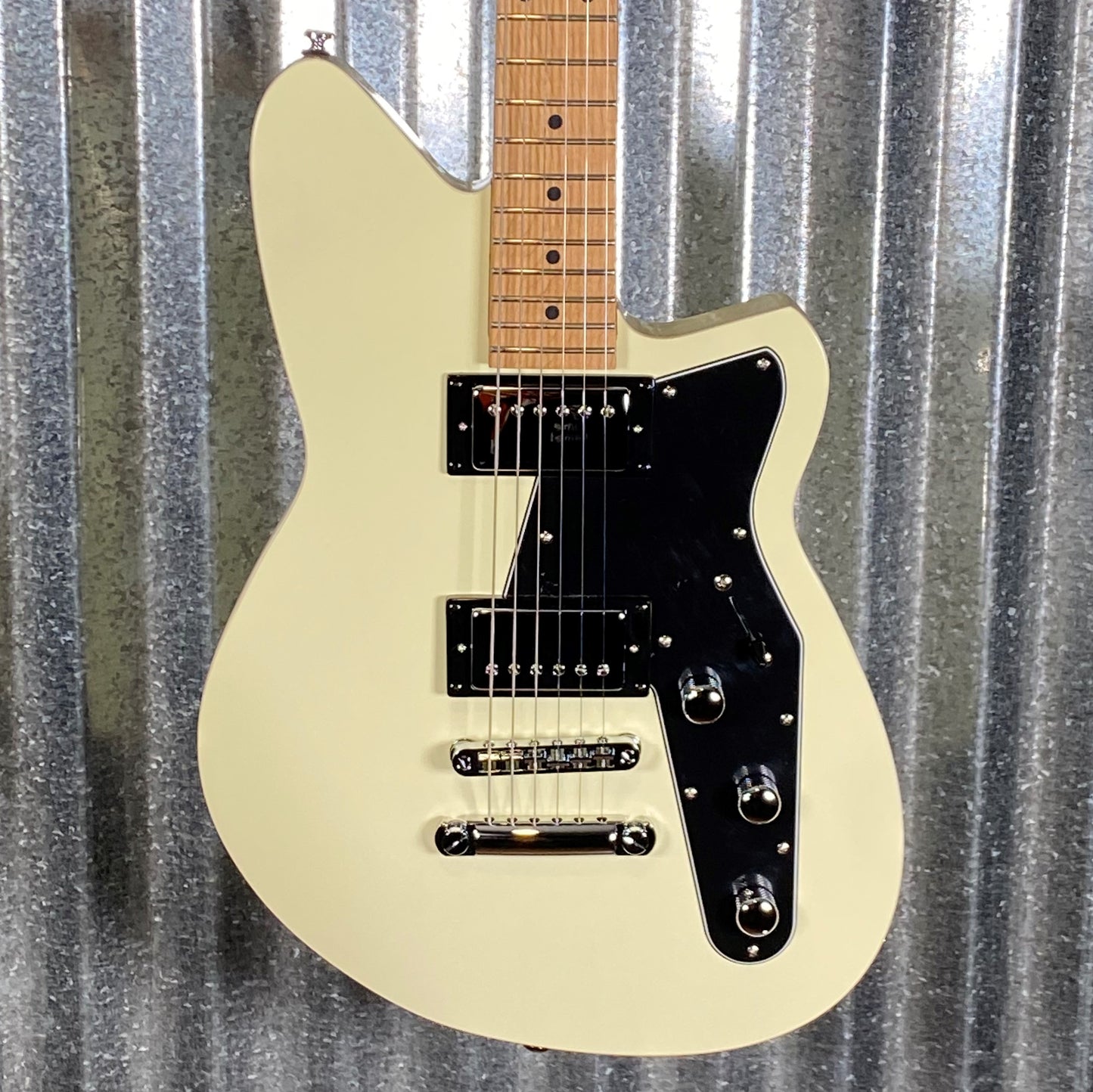 Reverend Guitars Jetstream HB Special Edition Hardtail Cream & Bag #566682 B Stock