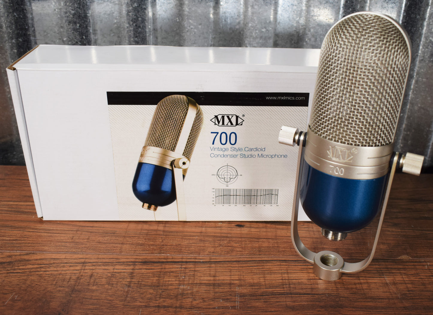 MXL 700 Vocal Instrument Cardioid Condenser Recording Microphone