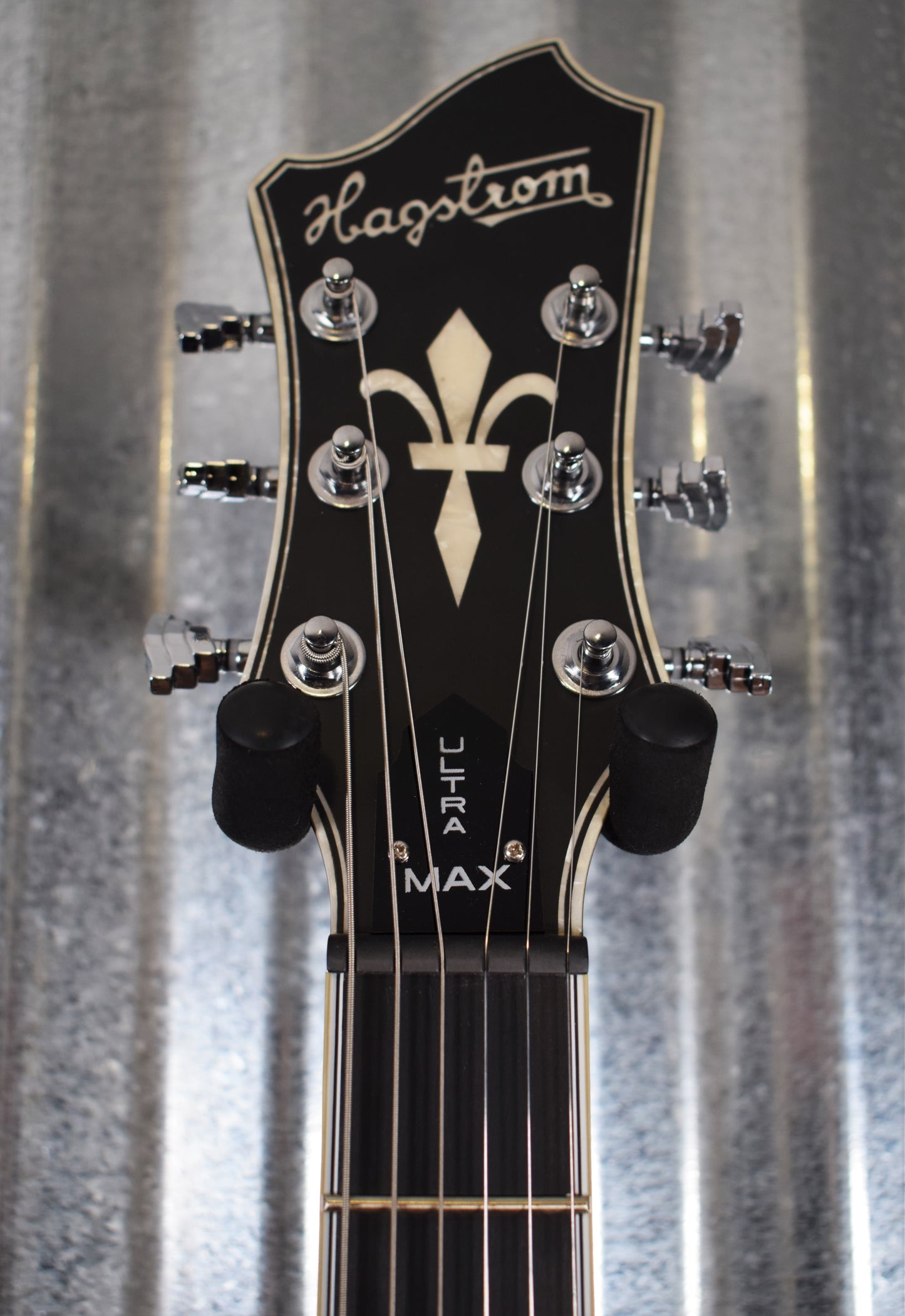 Hagstrom Ultra Max Milky Mandarin Satin Guitar ULMAX-MMD #0943 Used