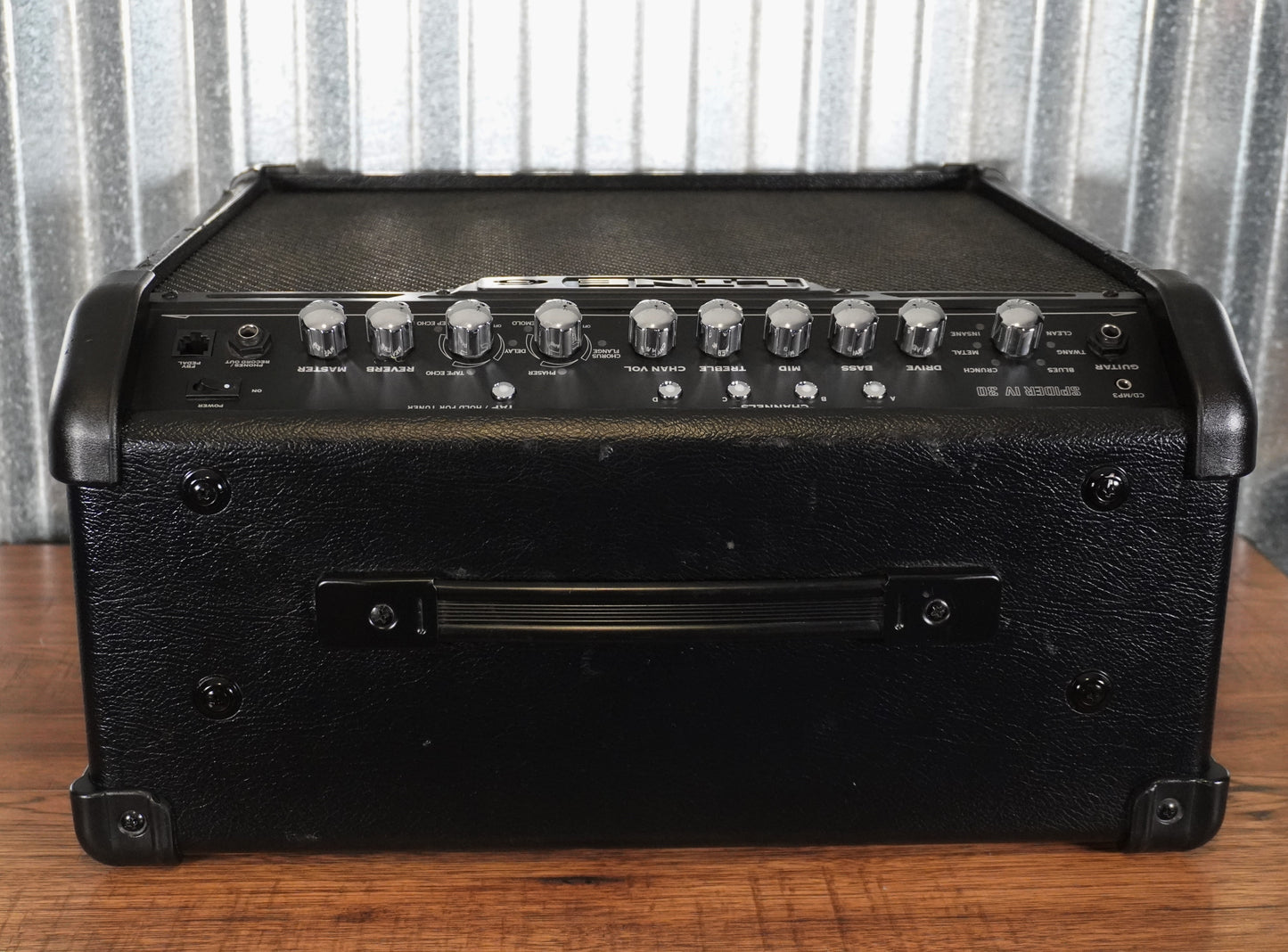 Line 6 Spider IV 30 Watt 1x12" Four Channel & Effects Guitar Combo Amplifier Used