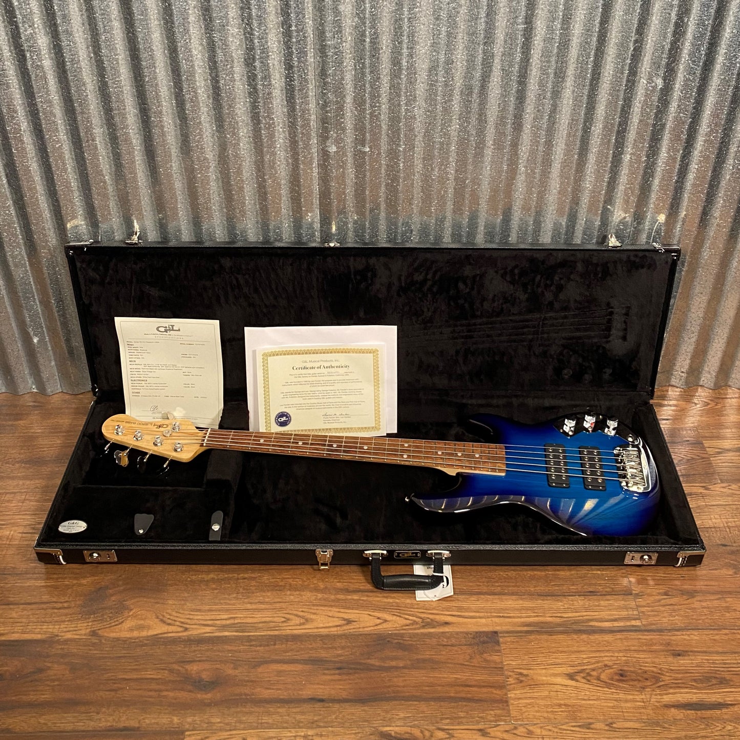 G&L USA CLF L-2500 S750 Blueburst 5 String Bass & Case #0220