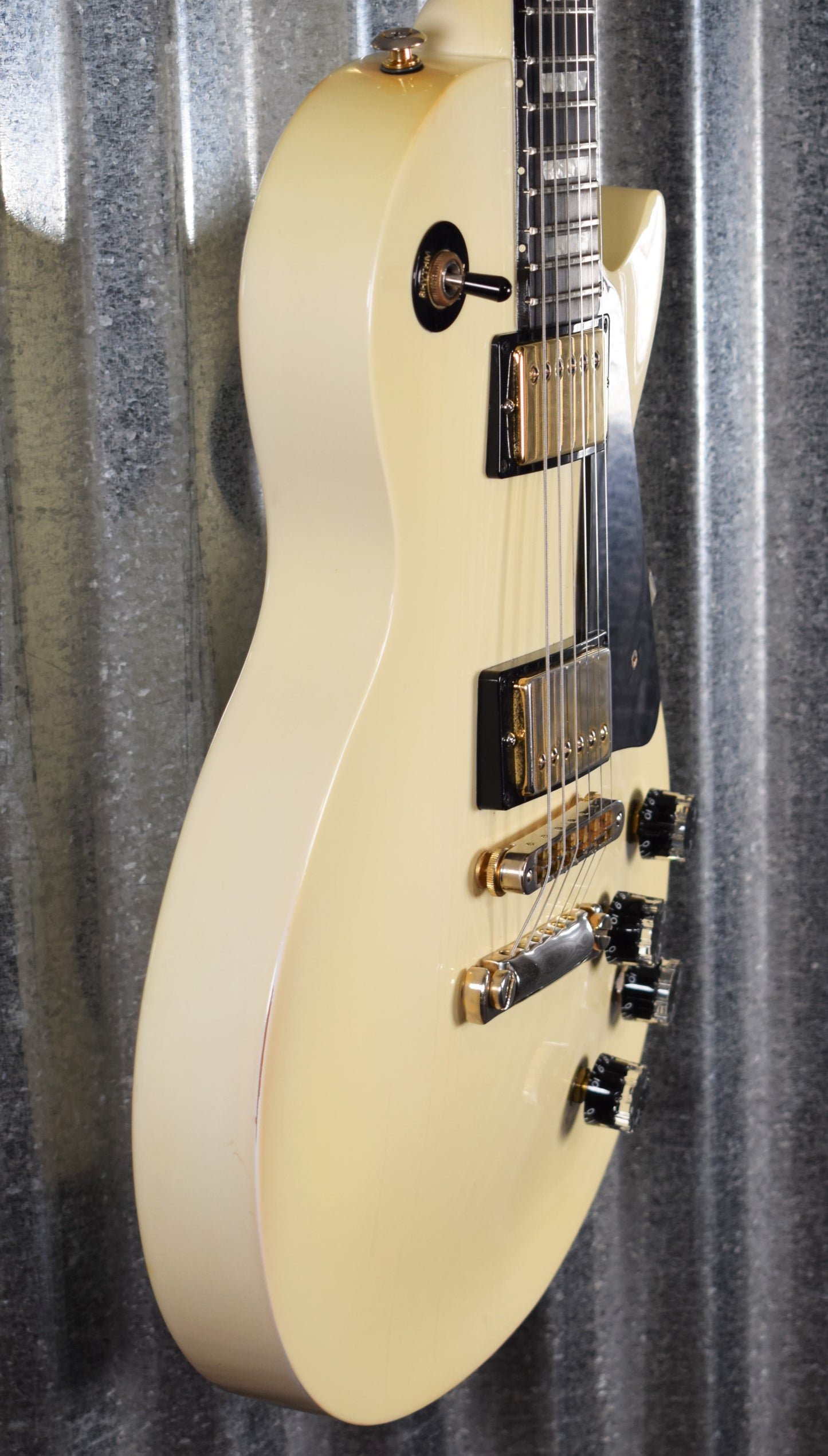 Gibson USA 1996 Les Paul Studio Alpine White Guitar & Case #6786 Used