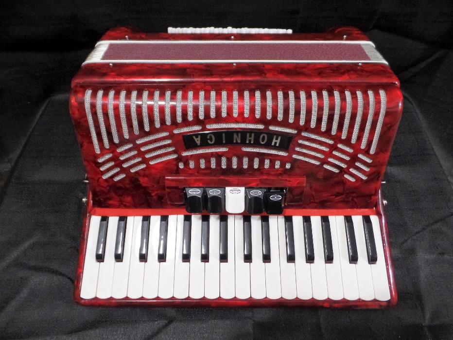 Hohner Hohnica 1305 Piano Accordion Red with Case for Parts