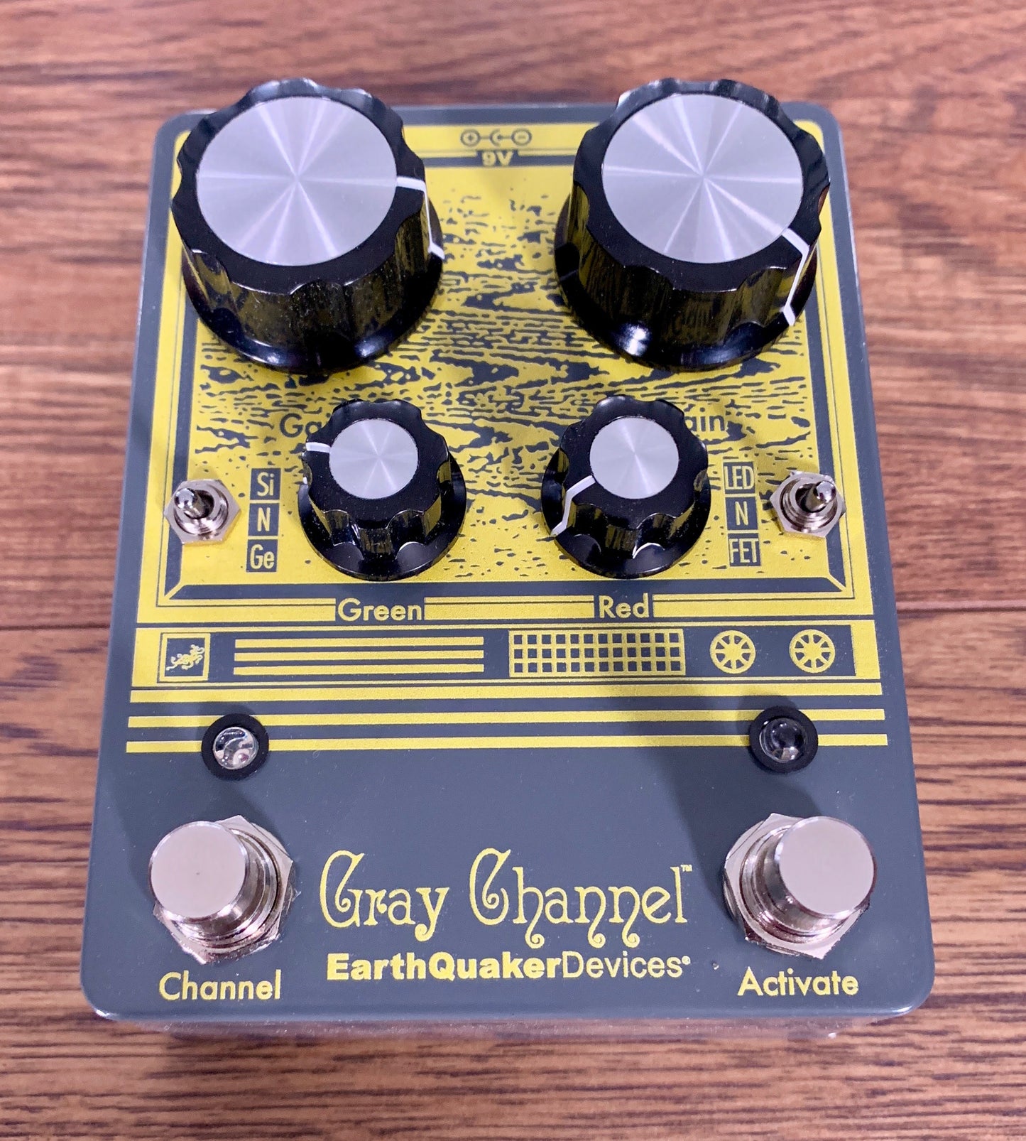 Earthquaker Devices EQD Gray Channel Dynamic Dirt Doubler Guitar Effect Pedal Demo