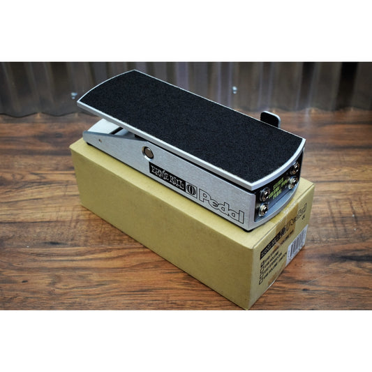 Ernie Ball 6165 Stereo Volume Pan Guitar Effect Pedal