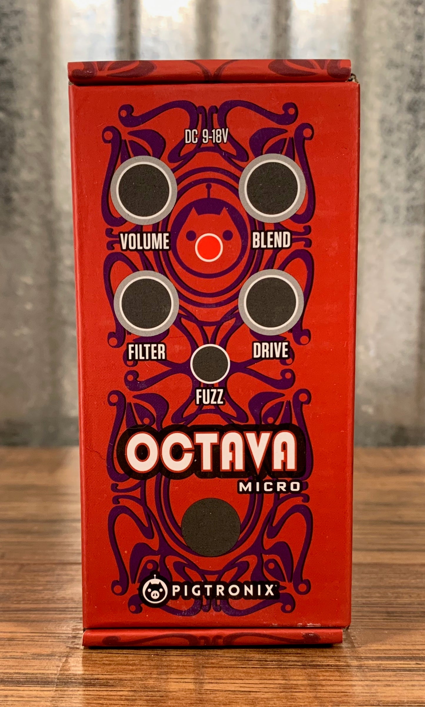 Pigtronix OCT Octava Micro Octave Fuzz Guitar Effect Pedal Demo