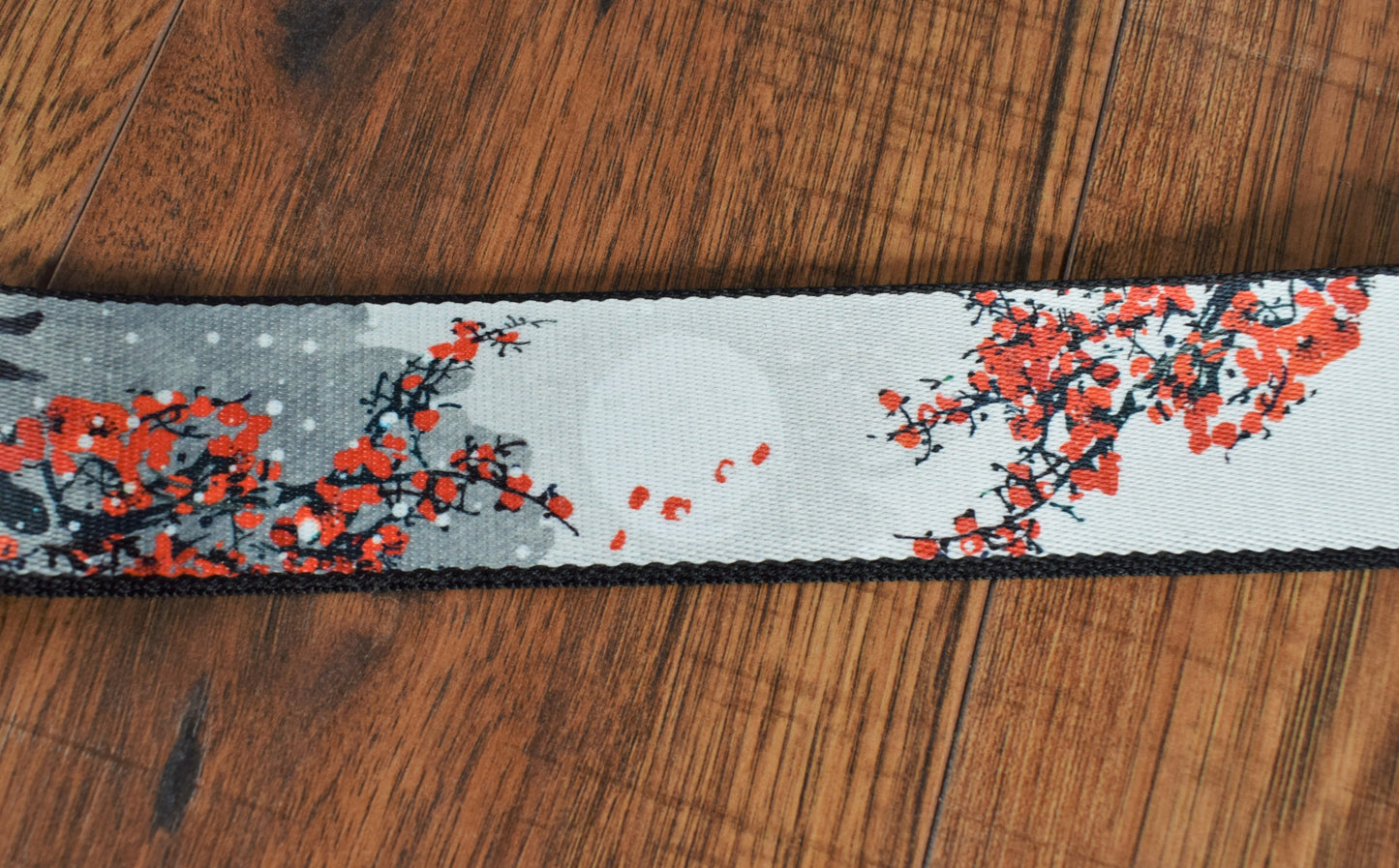 Levy's MPD2-116 2" Polyester Guitar Bass Strap Cherry Blossoms & Snow