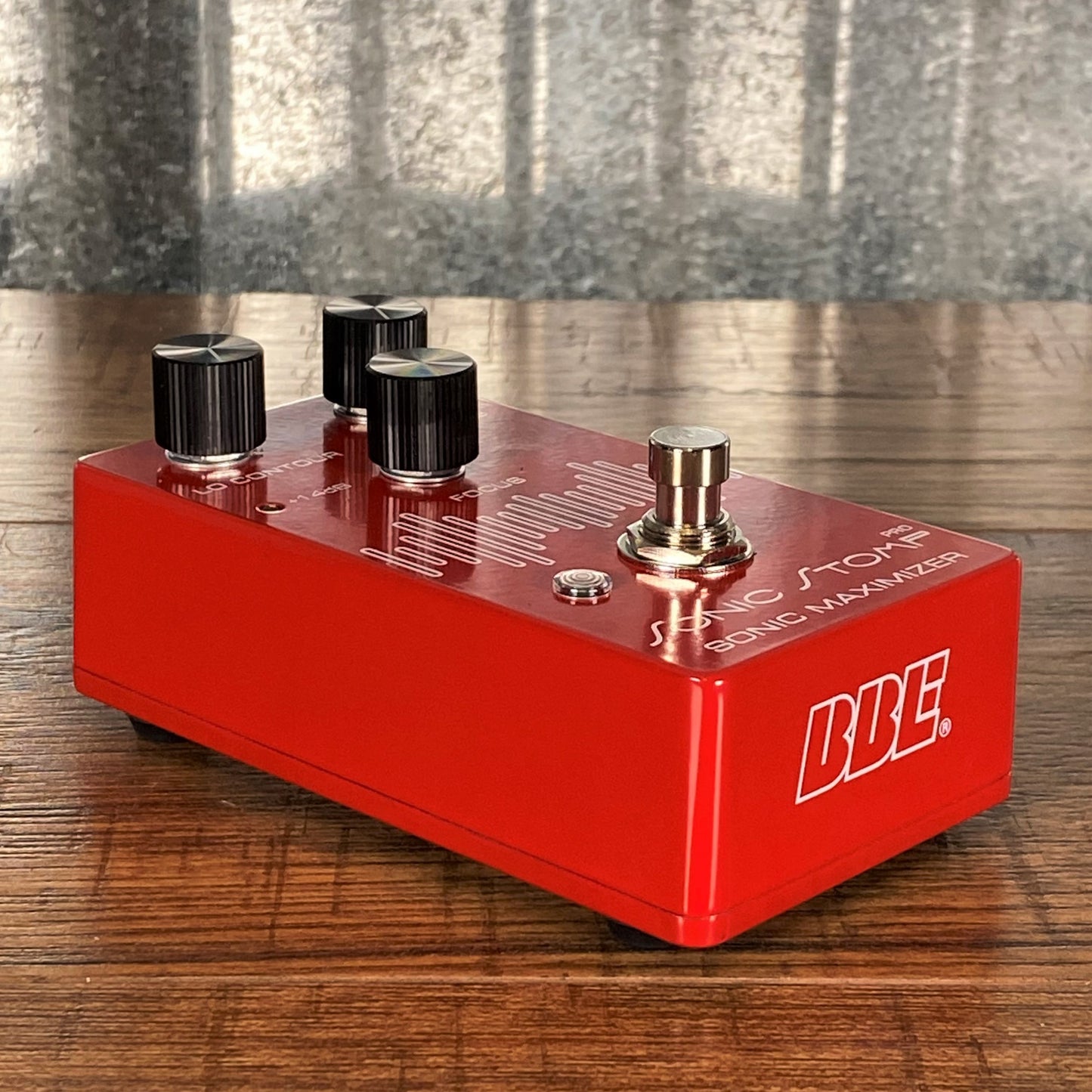 bbe sonic stomp maximizer pedal BBE Sonic Stomp Pro Enhancer Guitar Effect Pedal – Specialty Traders