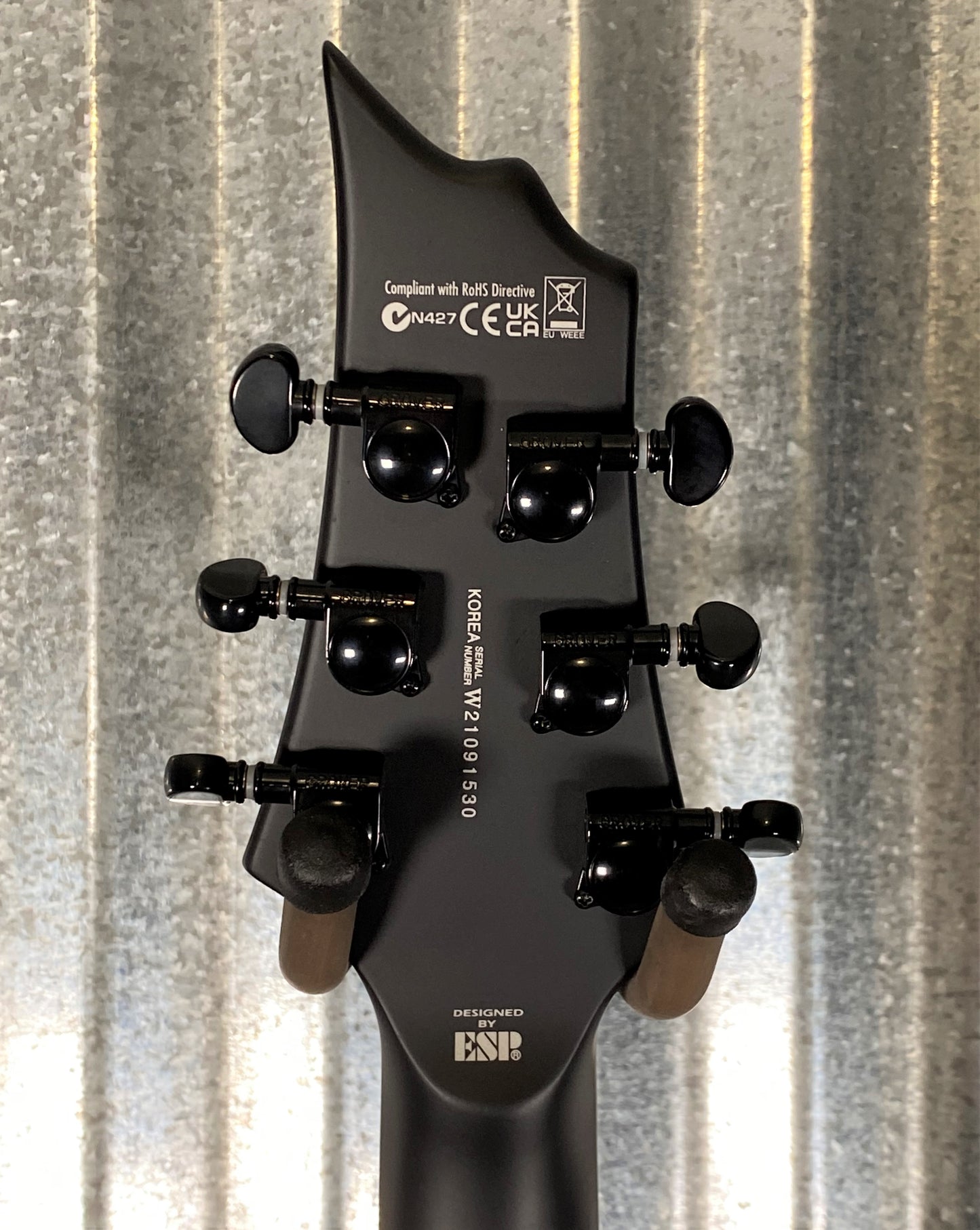 ESP LTD F Black Metal Floyd Rose EMG Black Satin Guitar LFBKMBLKS #1530 Used
