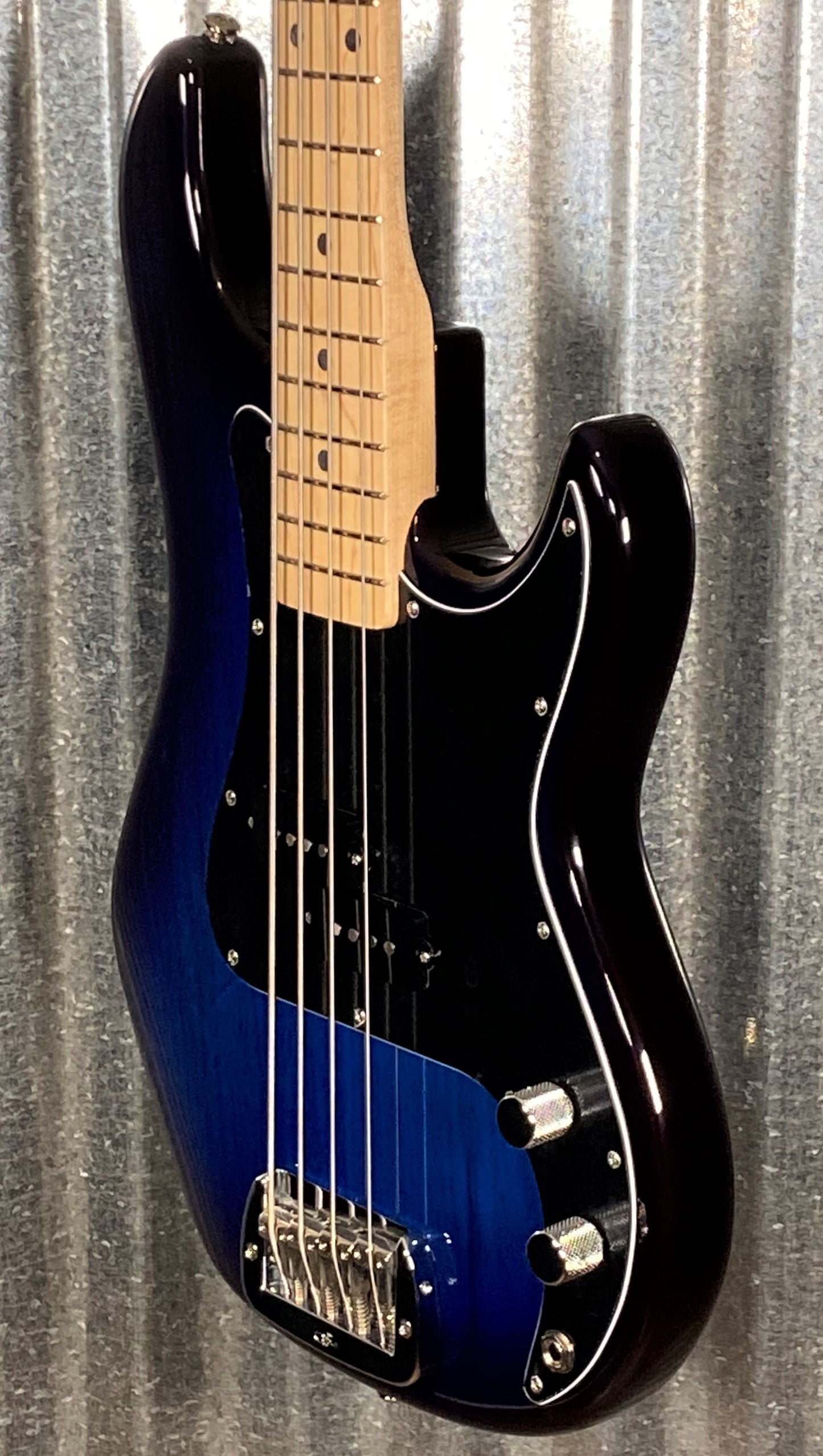 G&L USA LB-100 Blueburst 4 String Bass & Case #6294