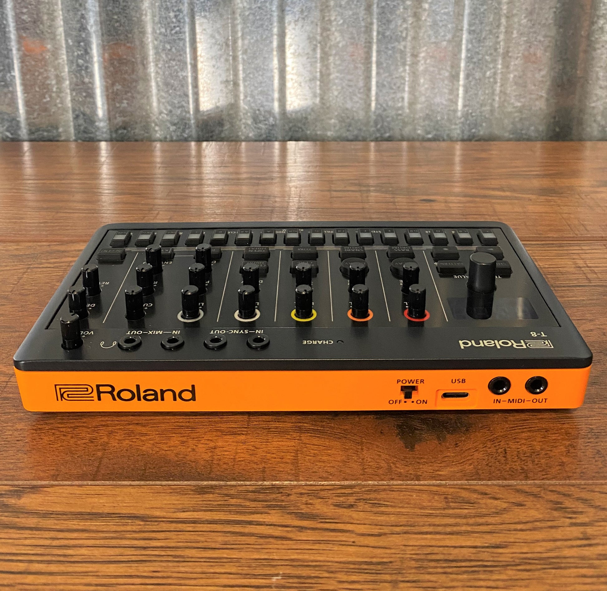 Sandals cube Travel agency Roland T-8 AIRA Compact Beat Machine Synthesizer Drum Machine – Specialty  Traders