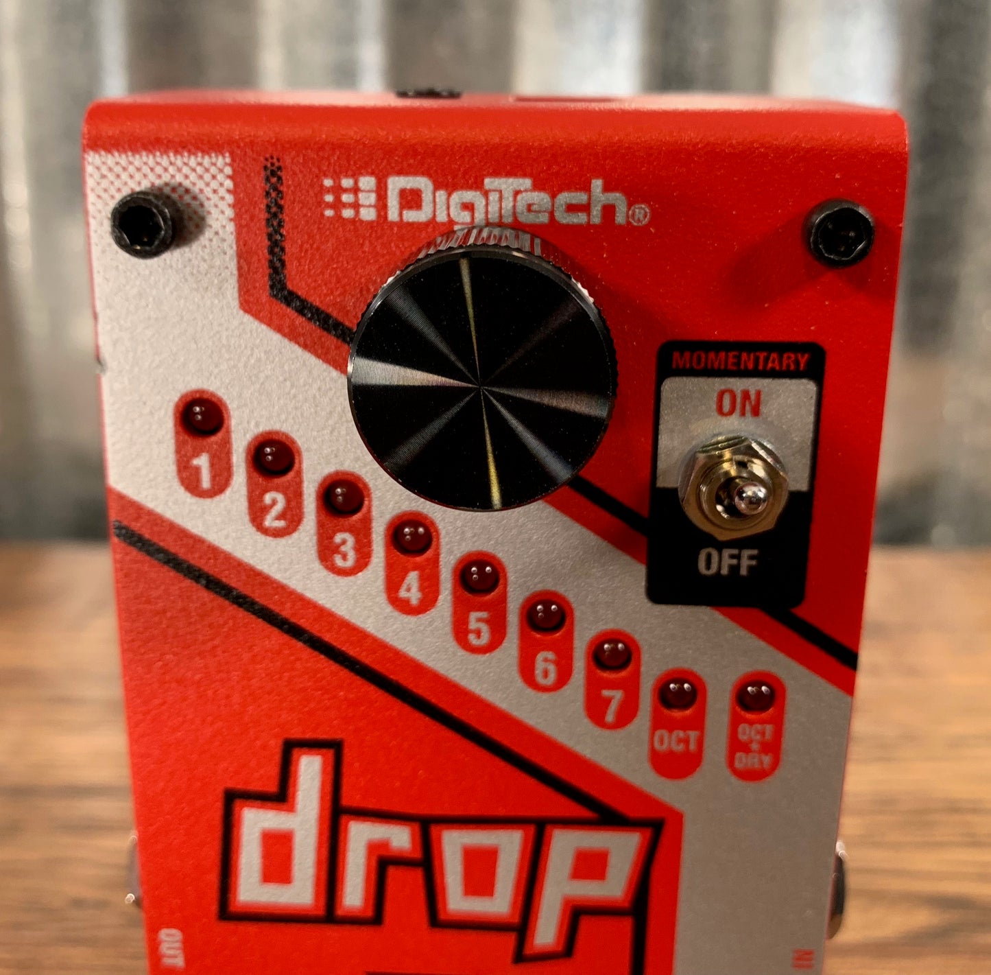 DigiTech DROP Compact Polyphonic Drop Tune Pitch-Shifter Guitar Effect Pedal Demo