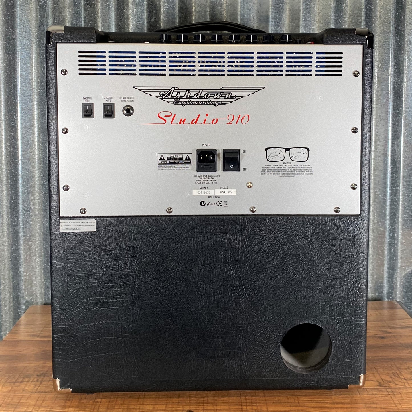 Ashdown STUDIO210 300 Watt 2x10 NEO Superlight Bass Combo Amplifier