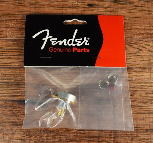 Fender CTS Tone & Volume Control 250K Split Shaft Potentiometer & Capacitor Kit 0990830000