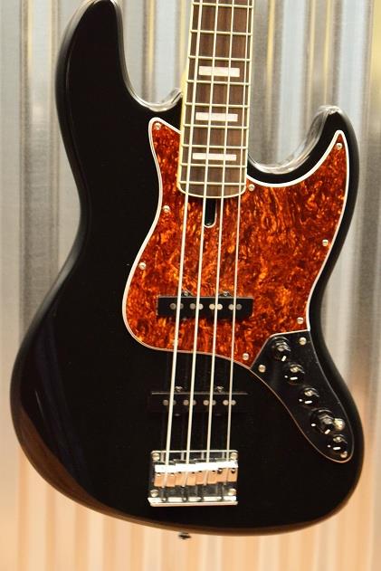 Sire Marcus Miller V7 4 String Gloss Black Maple Block Neck Bass & Bag
