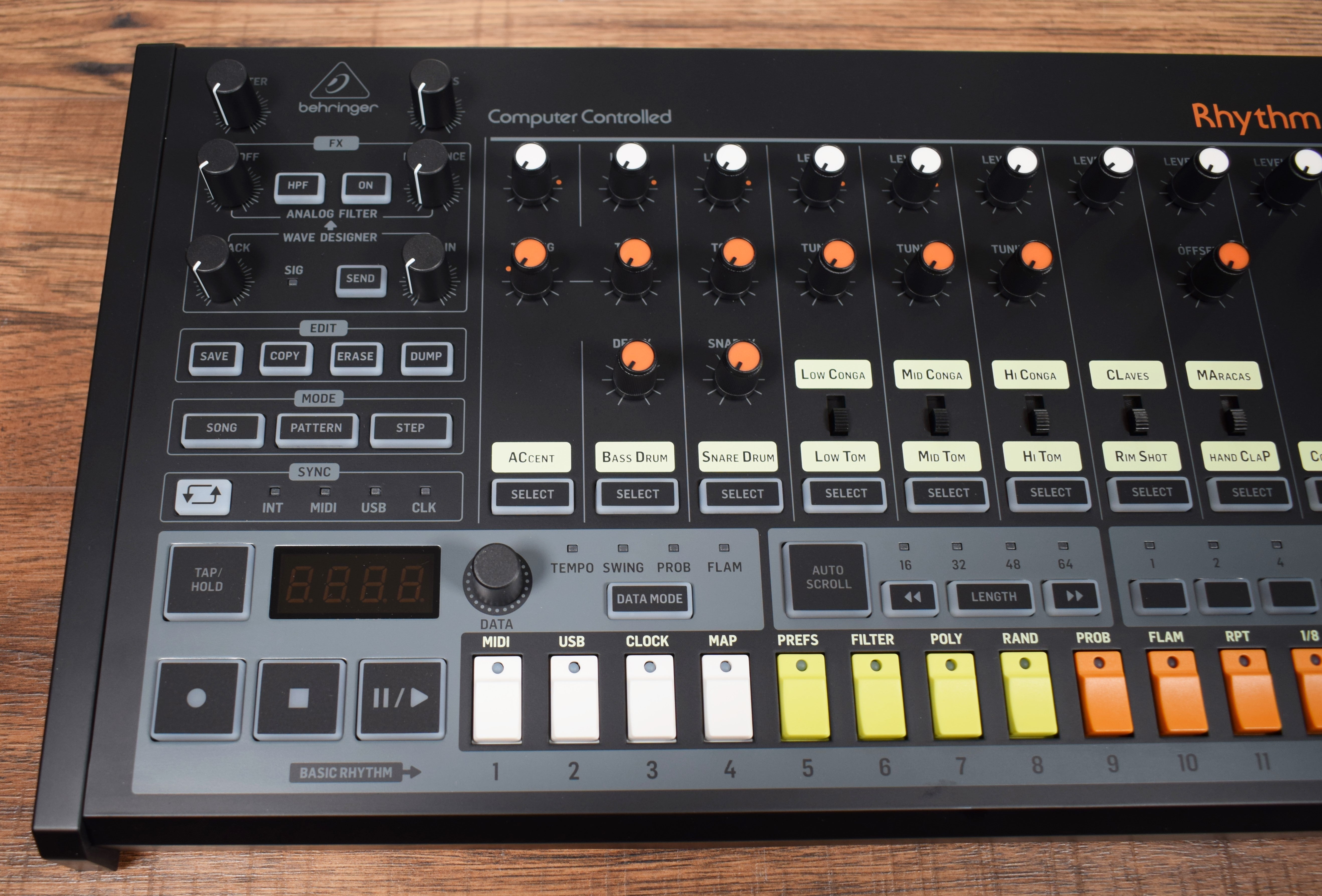 Behringer Rhythm Designer RD-8 Classic Analog Drum Machine Sequencer