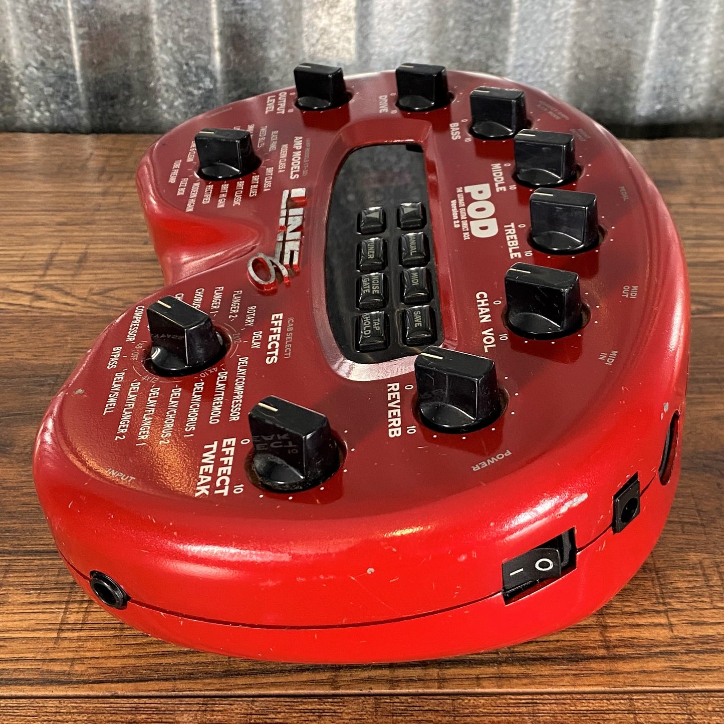 Line 6 Pod 2.0 Guitar Multi Effect & Amp Modeler Used