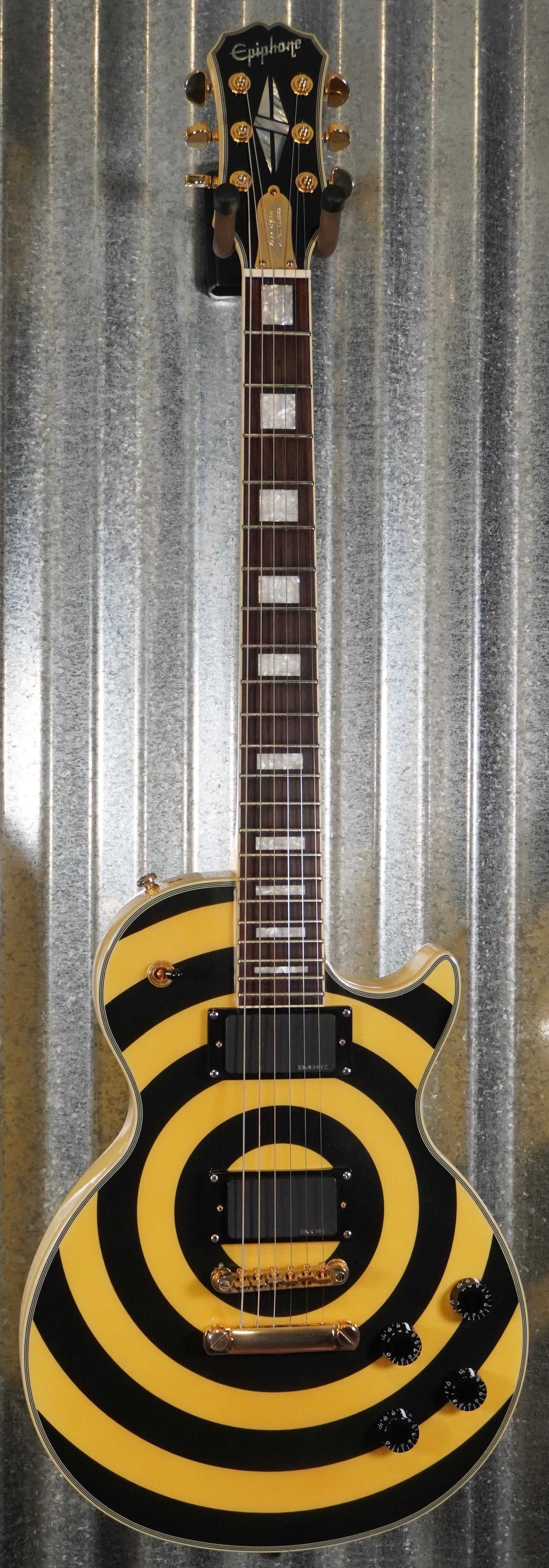 Epiphone 2004 Les Paul Custom Zakk Wylde Signature Antique Ivory Bullseye Guitar & Bag #2423 Used
